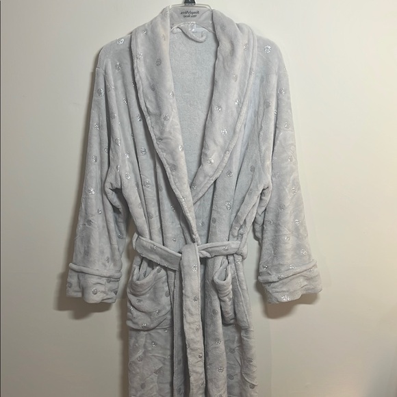 Sonoma Light Gray Plush Robe EUC - Picture 1 of 7